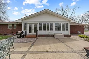 304 River Rd, East Hanover Township, NJ 07936 - Photo 34