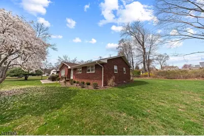 304 River Rd, East Hanover Township, NJ 07936 - Photo 40