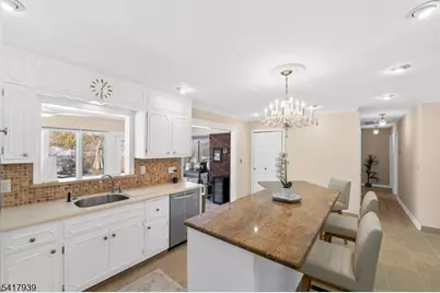 304 River Rd, East Hanover Township, NJ 07936 - Photo 12