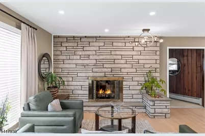 304 River Rd, East Hanover Township, NJ 07936 - Photo 4