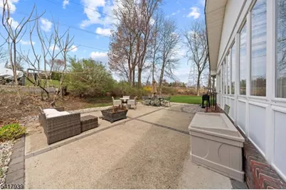 304 River Rd, East Hanover Township, NJ 07936 - Photo 32