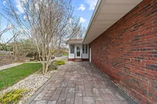 304 River Rd, East Hanover Township, NJ 07936 - Photo 36