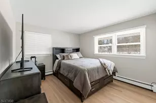 304 River Rd, East Hanover Township, NJ 07936 - Photo 18