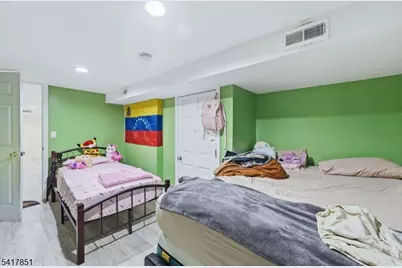 757 Thomas St, Elizabeth, NJ 07202 - Photo 38