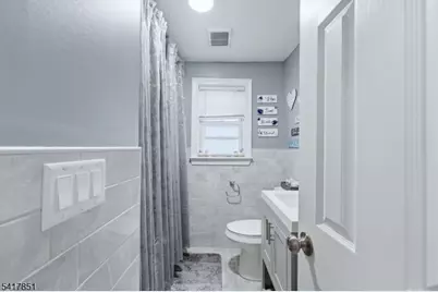 757 Thomas St, Elizabeth, NJ 07202 - Photo 16