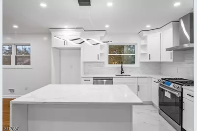 12 Barker Rd, Franklin Township, NJ 08873 - Photo 18