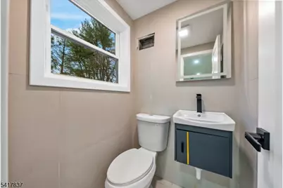 12 Barker Rd, Franklin Township, NJ 08873 - Photo 10