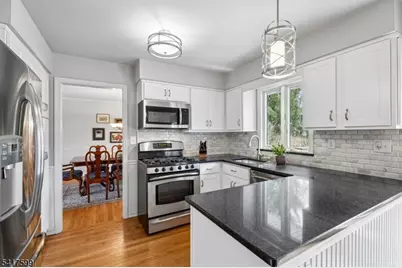 63 Gallinson Dr, New Providence, NJ 07974 - Photo 8