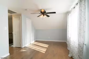 8 Dahlia Rd, Franklin Township, NJ 08873 - Photo 30