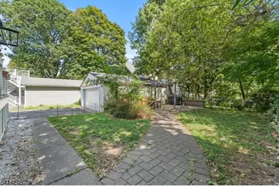 283 Orange Rd, Montclair, NJ 07042 - Photo 46