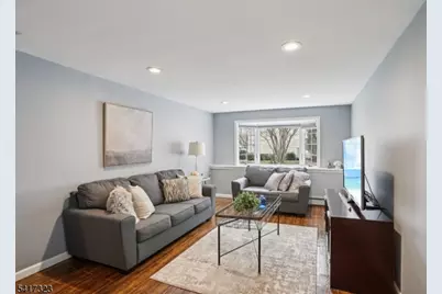 116 Carol Pl, Wayne, NJ 07470 - Photo 24