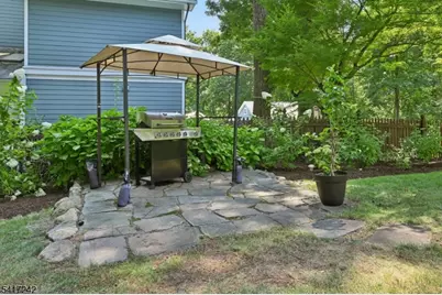 20 Euclid Avenue, Maplewood, NJ 07040 - Photo 24