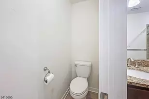 308 Parkview Ln, Rockaway Township, NJ 07866 - Photo 24