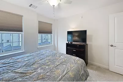 308 Parkview Ln, Rockaway Township, NJ 07866 - Photo 32