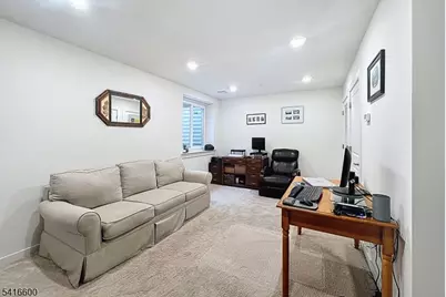 308 Parkview Ln, Rockaway Township, NJ 07866 - Photo 38