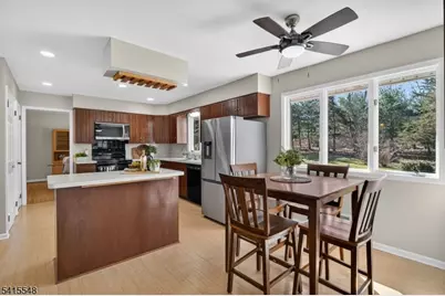 77 Meadow Run Dr, Montgomery Township, NJ 08558 - Photo 10