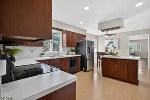 77 Meadow Run Dr, Montgomery Township, NJ 08558 - Photo 8