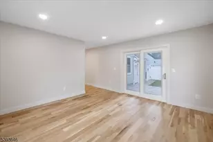 355 Rea Ave, Hawthorne, NJ 07506 - Photo 16