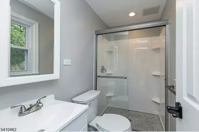 318 Myrtle Ave, Scotch Plains Township, NJ 07076 - Photo 18