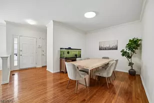 266 Patriot Hill Dr, Bernards Township, NJ 07920 - Photo 10