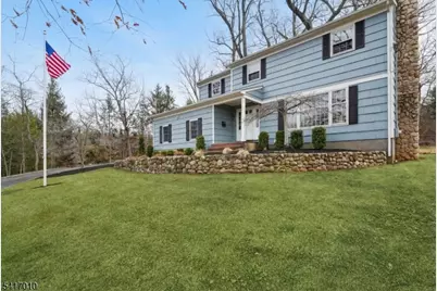 209 E Cedar St, Livingston, NJ 07039 - Photo 2