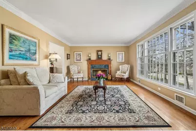 209 E Cedar St, Livingston, NJ 07039 - Photo 4