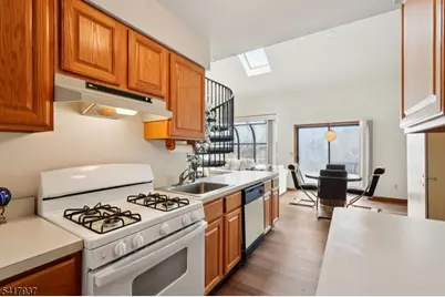 8 Baily Bunion Ct #2, Vernon, NJ 07462 - Photo 10