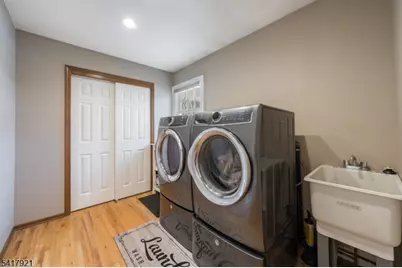 1 Radcliffe Dr, Roxbury Township, NJ 07876 - Photo 24