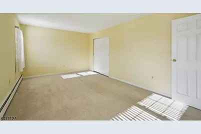 19 Savage Rd, B #6, Denville, NJ 07834 - Photo 10