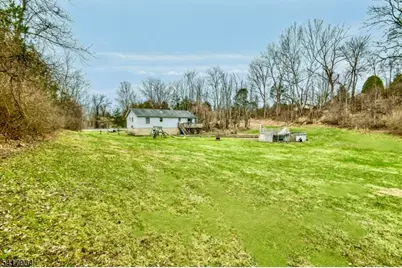 37 Jones Ln, Hardwick Township, NJ 07825 - Photo 16