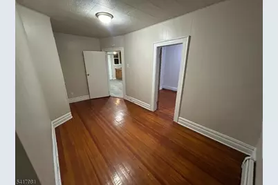 184 Walnut St, Newark, NJ 07105 - Photo 4