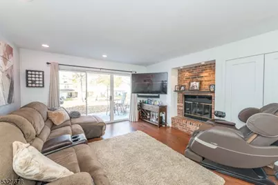 205 Gettysburg Way, Lincoln Park, NJ 07035 - Photo 8