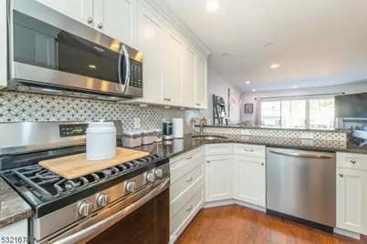 205 Gettysburg Way, Lincoln Park, NJ 07035 - Photo 4