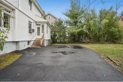 1 Baltusrol Pl, Summit, NJ 07901 - Photo 26