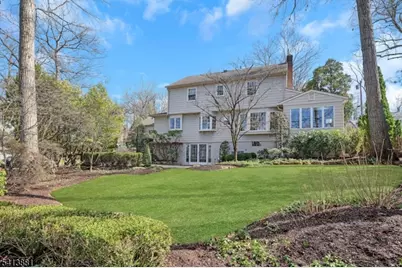 78 Seven Oaks Dr, New Providence, NJ 07901 - Photo 22