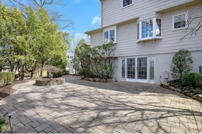 78 Seven Oaks Dr, New Providence, NJ 07901 - Photo 24