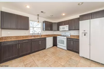 34 Thomas St, Caldwell, NJ 07006 - Photo 6