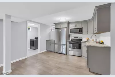 4 Toledo Ct, Hopatcong, NJ 07843 - Photo 30