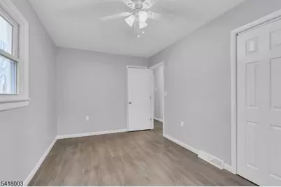 4 Toledo Ct, Hopatcong, NJ 07843 - Photo 20