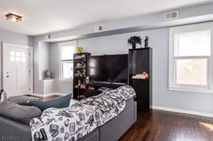 405 Washington St, Boonton Town, NJ 07005 - Photo 6