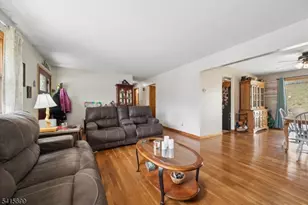 105 Andover Sparta Rd, Andover Township, NJ 07860 - Photo 8