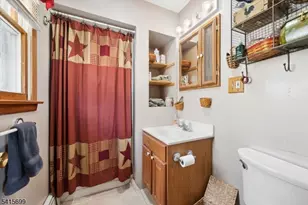 105 Andover Sparta Rd, Andover Township, NJ 07860 - Photo 22