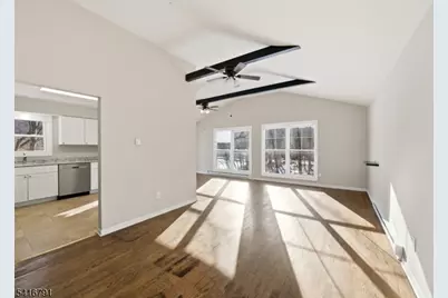 6 Tomahawk Trl, Jefferson Township, NJ 07849 - Photo 20