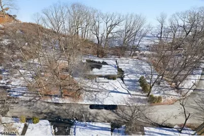 6 Tomahawk Trl, Jefferson Township, NJ 07849 - Photo 8