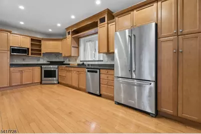439 Saint Marks Ave, Westfield, NJ 07090 - Photo 12