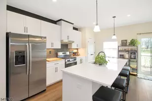 14 Saw Mill Cir, Hackettstown, NJ 07840 - Photo 6