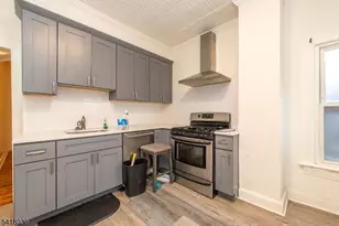 579 Nassau St, City Of Orange Twp., NJ 07050 - Photo 12