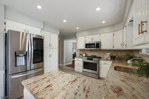 2 Doris Pkwy, Westfield, NJ 07090 - Photo 8