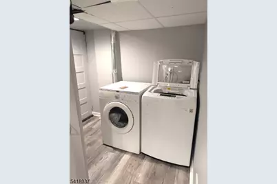 651 Crescent Dr, Bound Brook, NJ 08805 - Photo 4