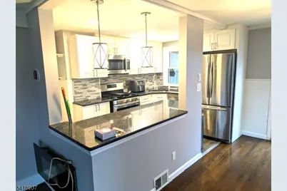 651 Crescent Dr, Bound Brook, NJ 08805 - Photo 2